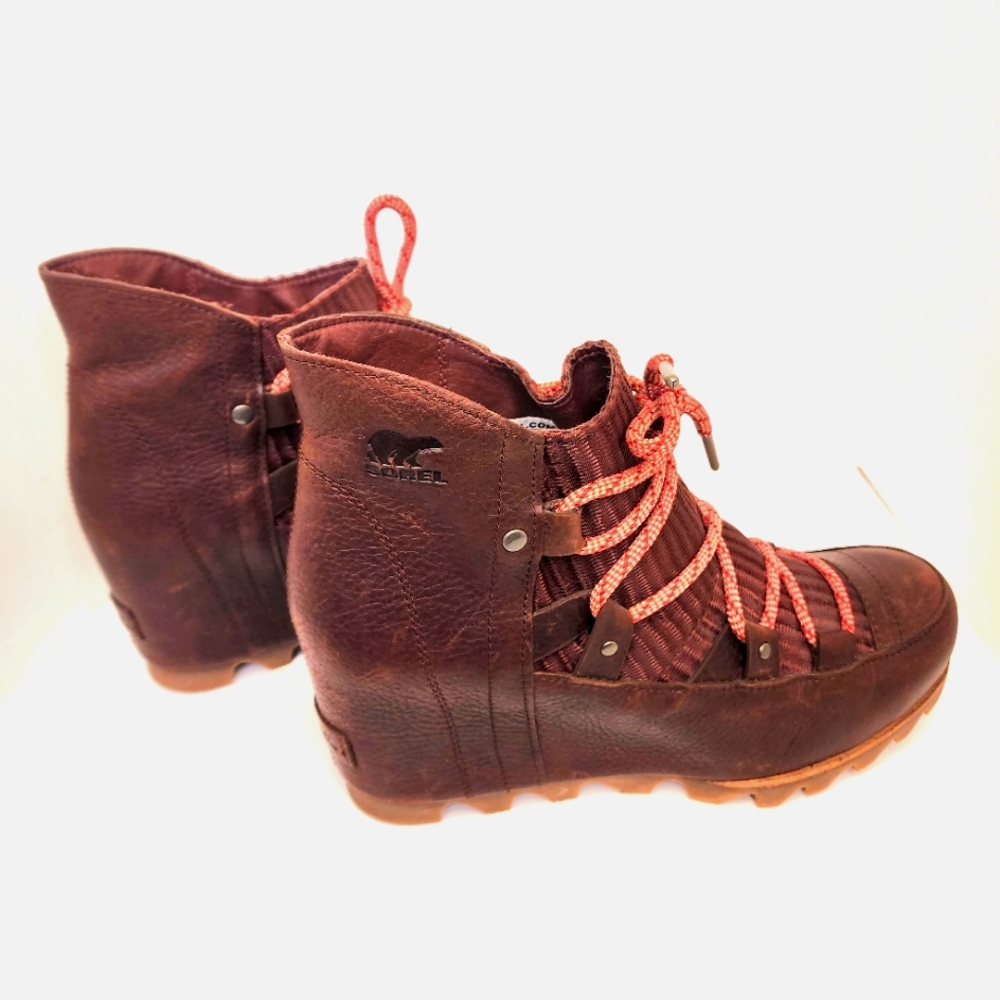 Sorel Sandy Wedge Casual Boot  Women's Redwood 9.5